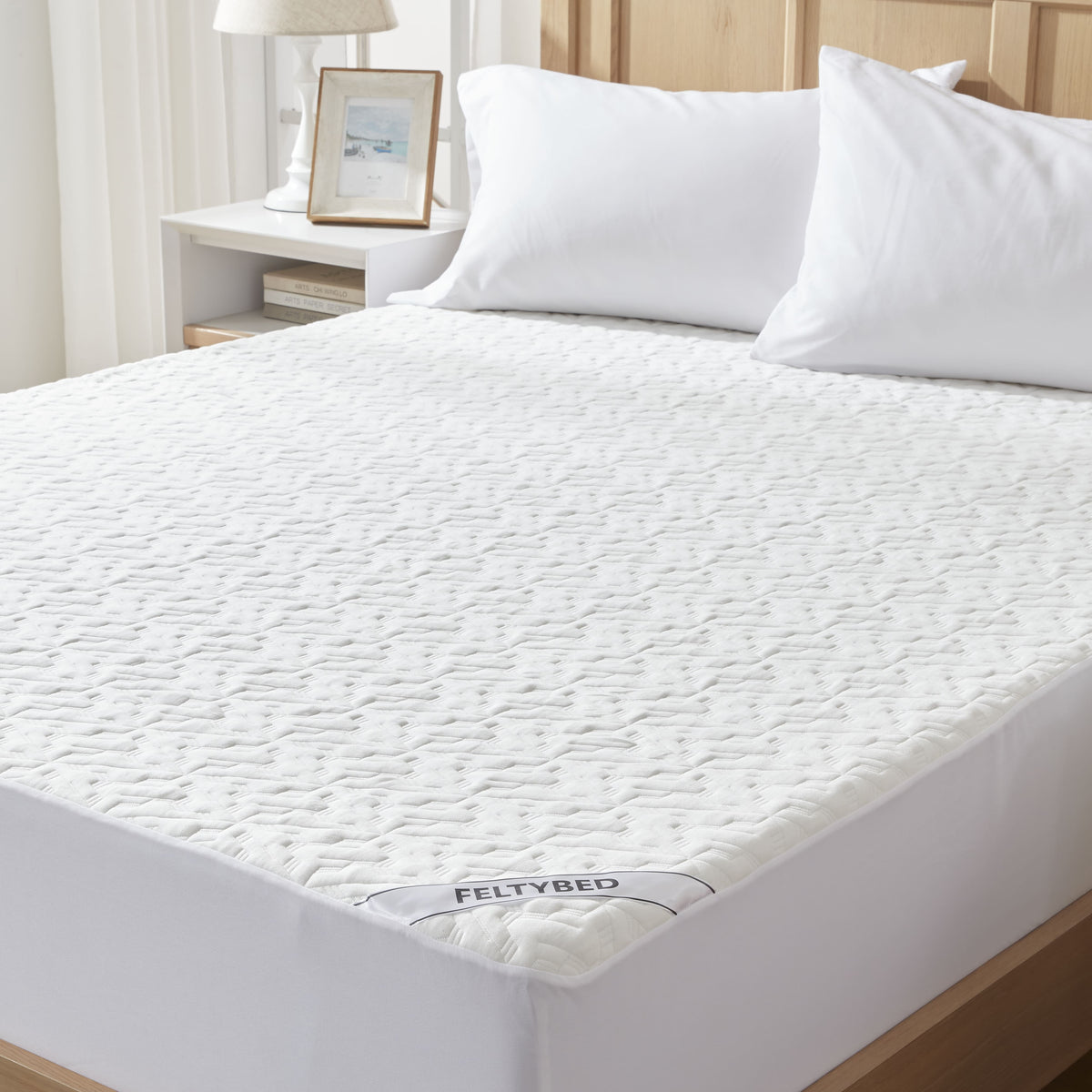 Bedlore® Bamboo Waterproof Mattress Protector