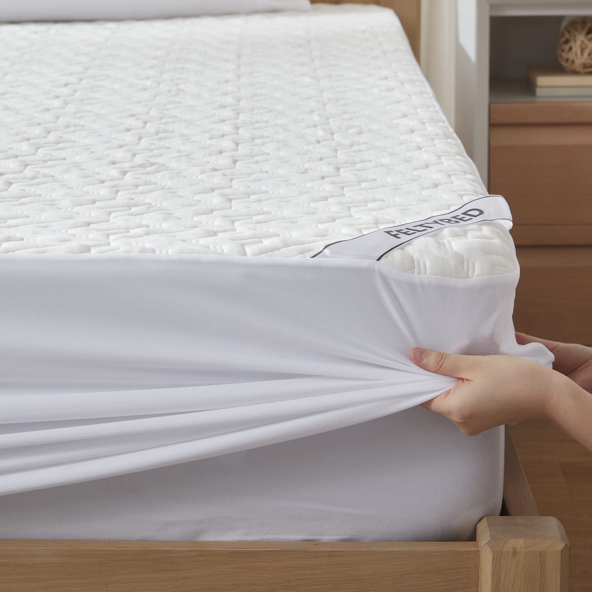 Bedlore® Bamboo Waterproof Mattress Protector