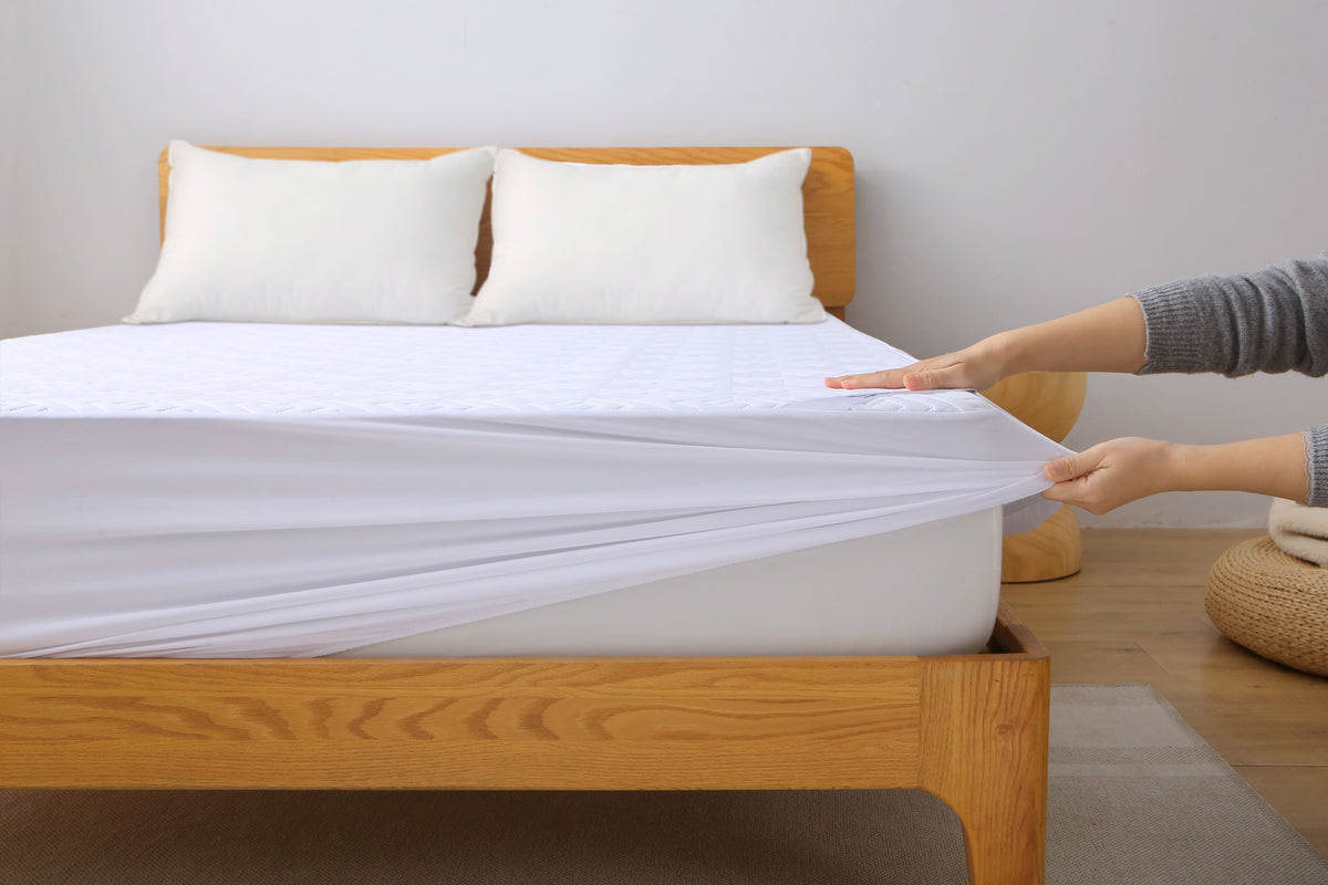Bedlore® Essential Waterproof Mattress Protector