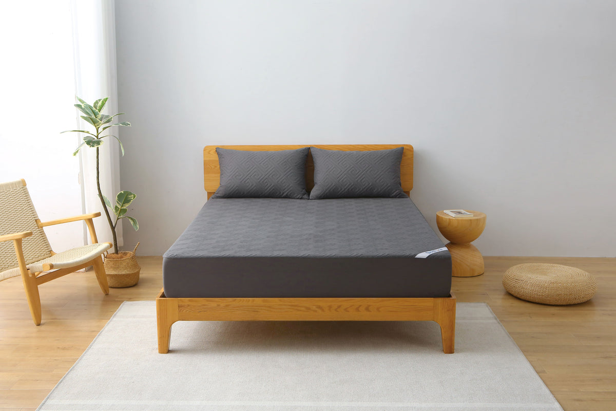 Bedlore® Essential Waterproof Mattress Protector