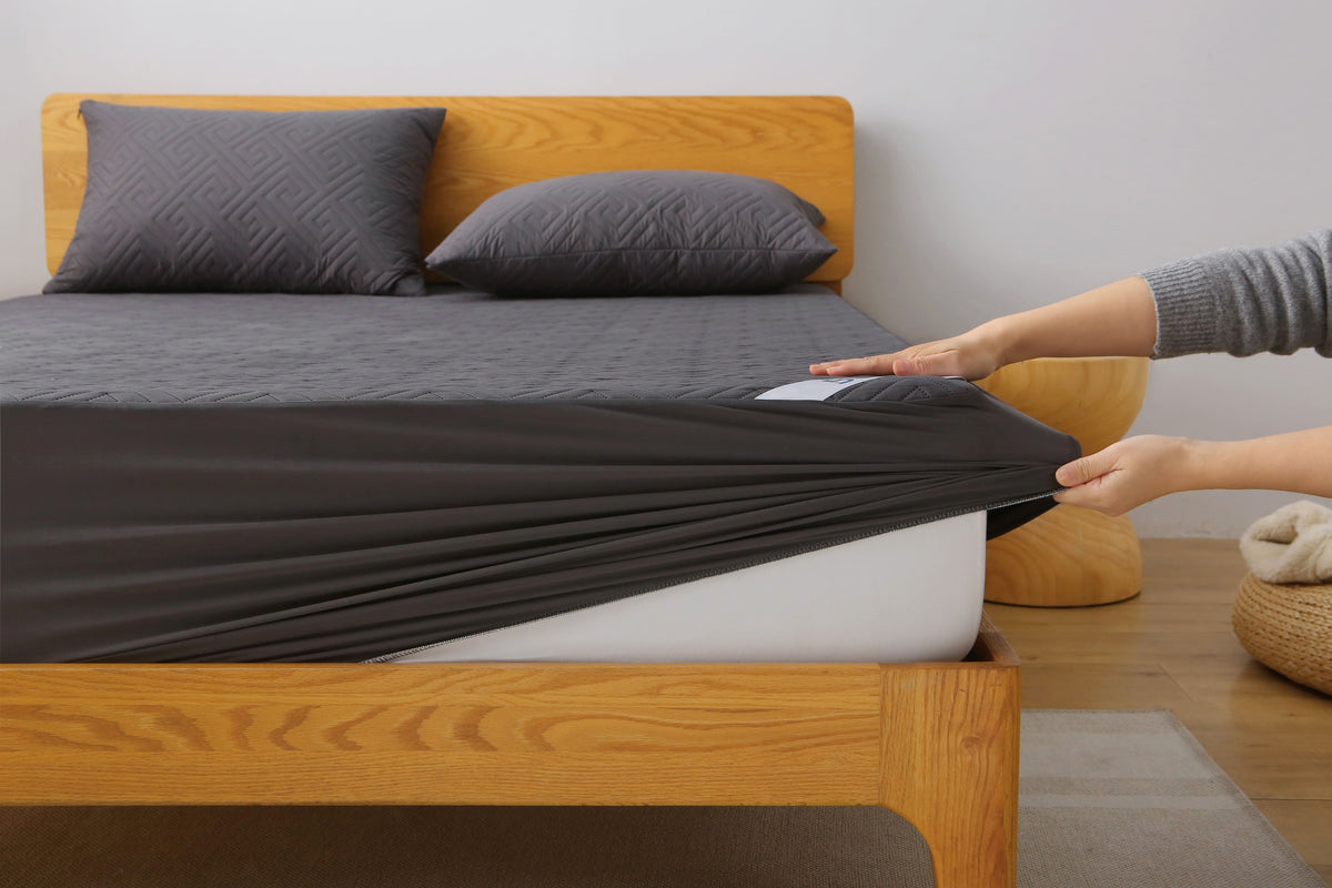 Bedlore® Essential Waterproof Mattress Protector
