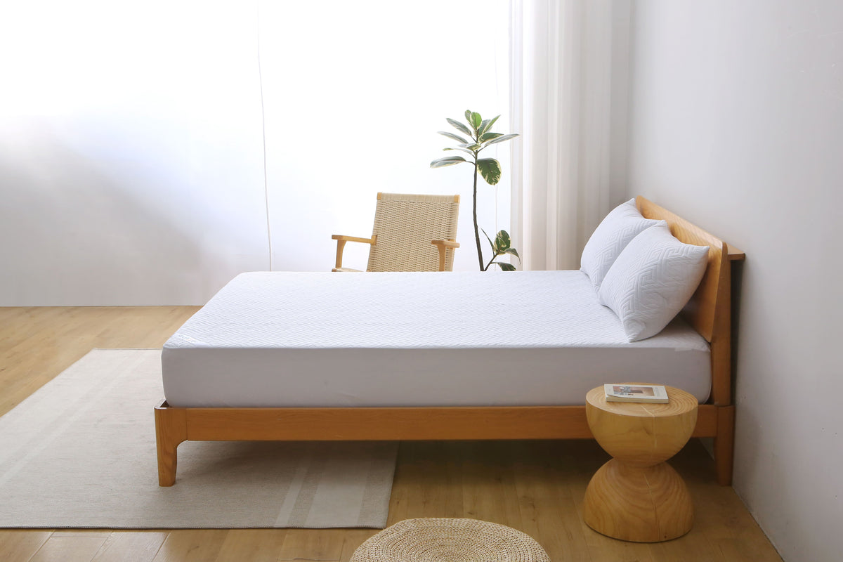 Bedlore® Essential Waterproof Mattress Protector
