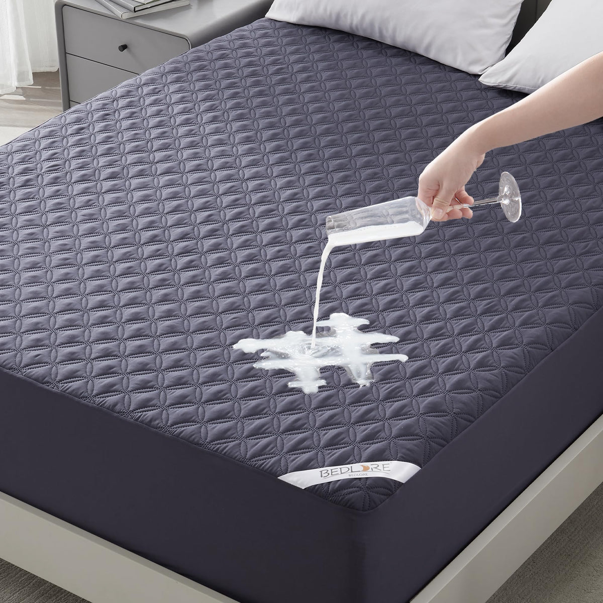 bedlore waterproof skin-friendly noiseless solid color luck charm print mattress protector, navy blue